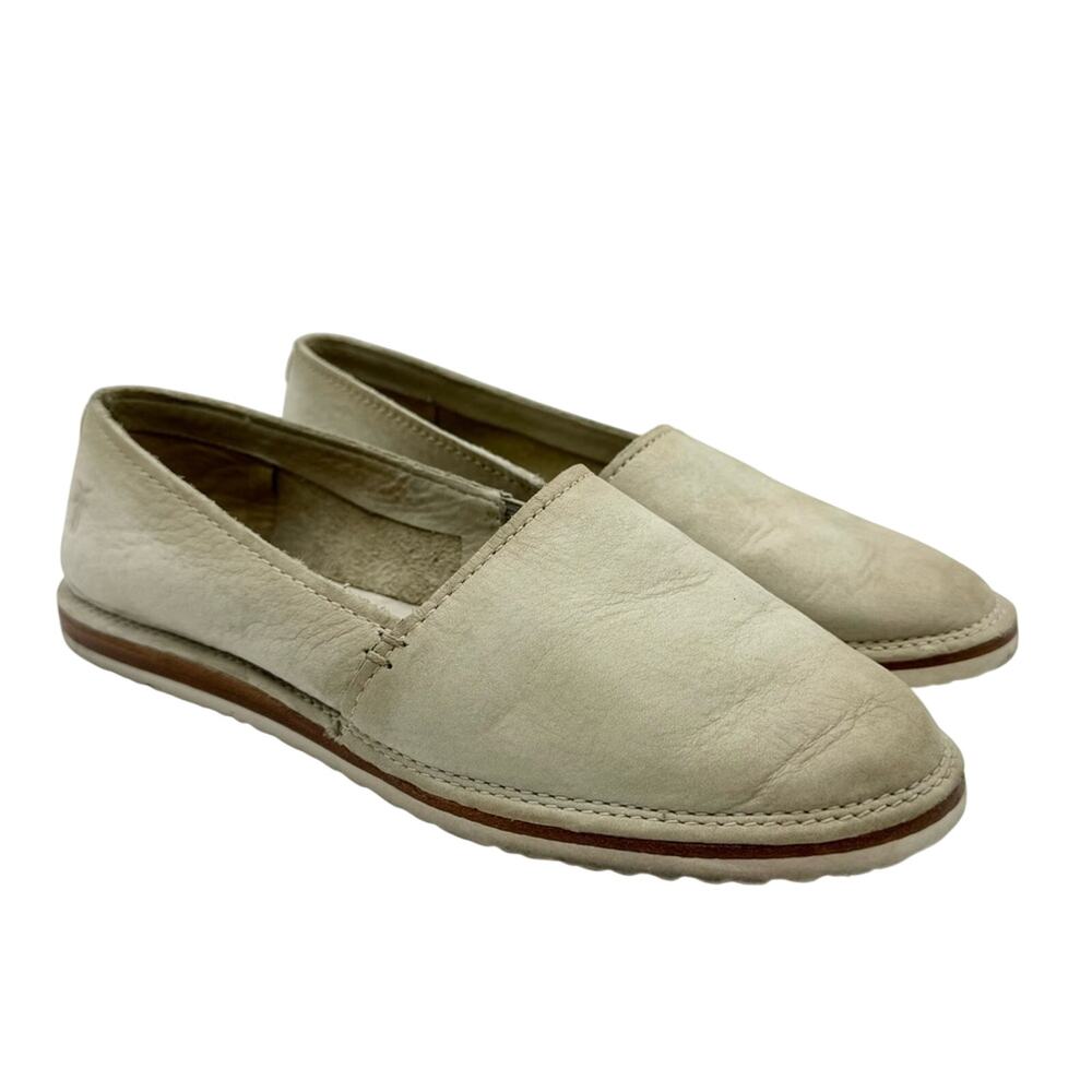 FRYE Milly A Line Nubuck Leather Slip On Loafer Flats Cream Distress‎ Size 6.5